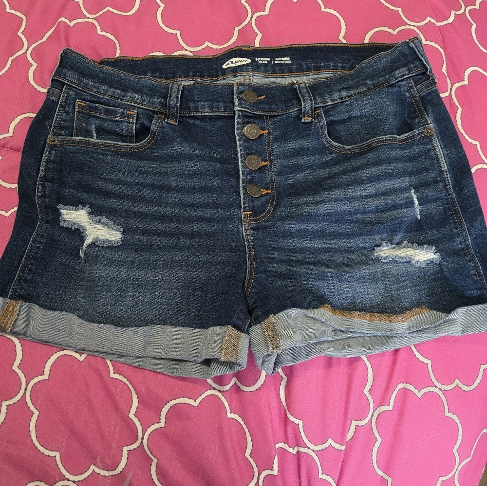 Old Navy 12 Women's Blue Denim Shorts. 4 Buttons Closure.